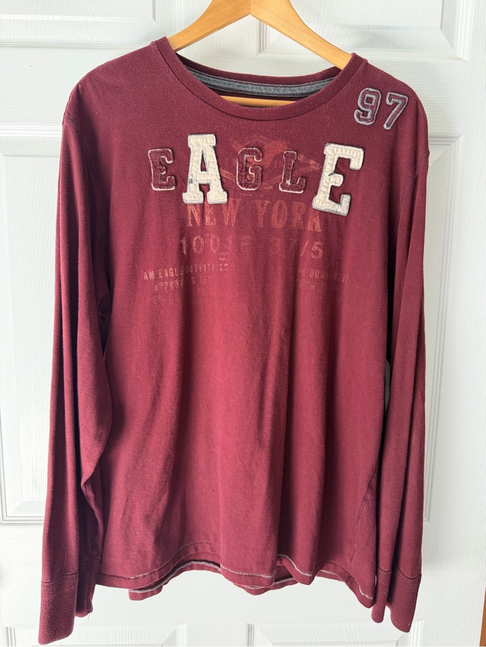 Y2K style American Eagle Outfitters Men's Long sleeve tshirt- Burgundy